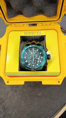 Invicta Men's 25916 Reserve Venom Green Stainless Steel Watch - ,
